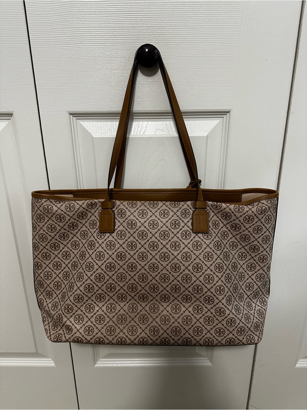 Tory Burch T Monogram Coated Canvas Tote Bag in Color Granola VGUC - Picture 2 of 13
